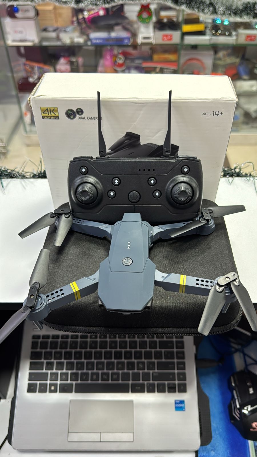 DRONE CON 2 CAMARAS + 2 BATERIAS