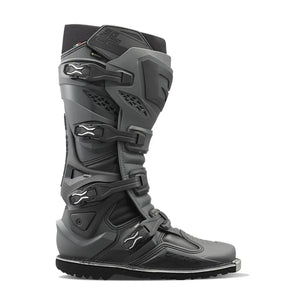 BOTAS GAERNE SG22 GORE-TEX ENDURO BOOTS BATTLESHIP SZ 9.5 480-67809.5